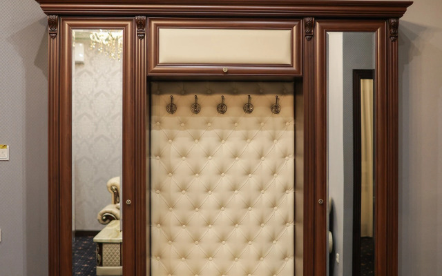 Меблированные комнаты Автор Ростов