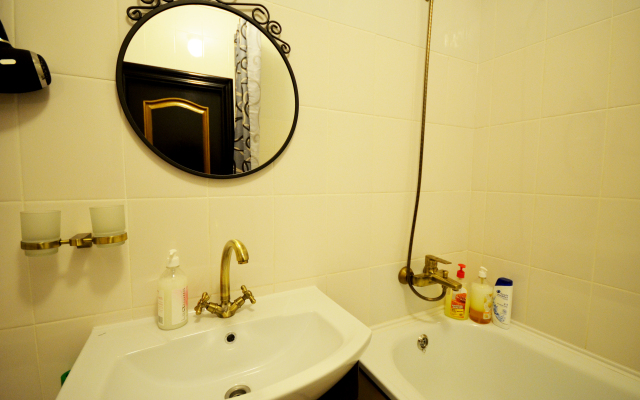 V Tsentre Yaroslavlya  Flat
