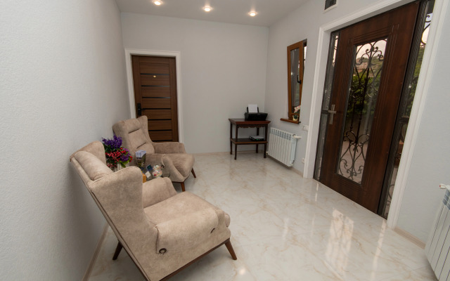 Hillside Guest house
