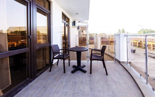 Отель Despina Family Hotel