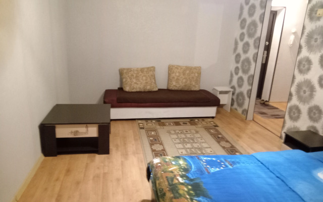 Квартира на Тренёва