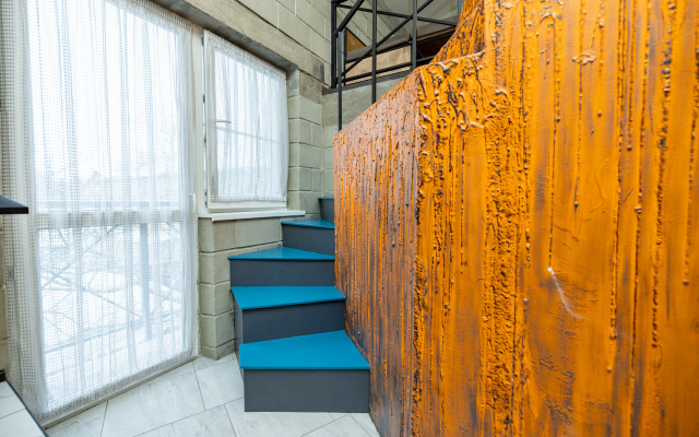 Двухуровневая квартира с сауной Огонь-Вода