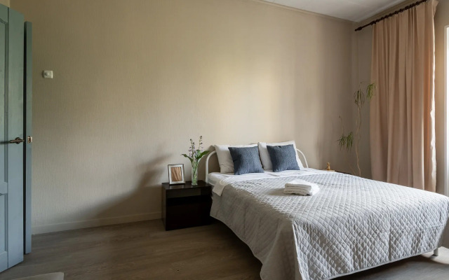 Апартаменты Кварт-Отель, Пересветов пер., 5