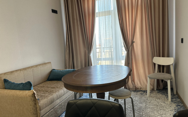 Квартира "Эленика" в Махачкале с видом на озеро и мечеть