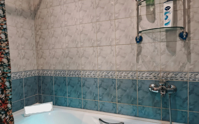 Квартира уютная трехкомнатная  на Демократической 35