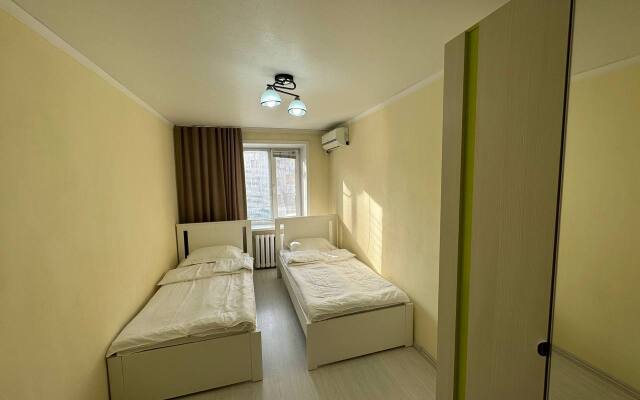 Na Gogolya 78 Flat