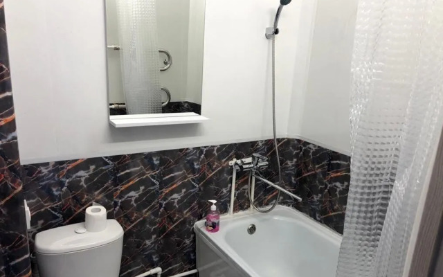 Квартира на Комарова 2 (74)