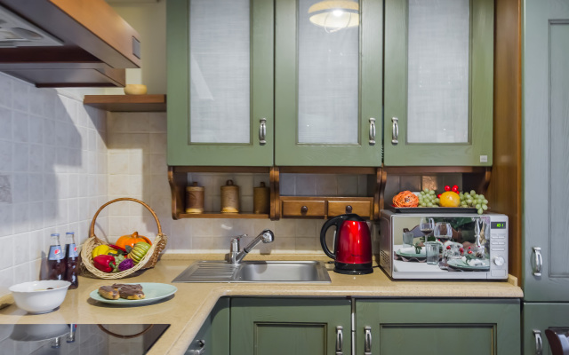 Квартира GM Apartments на 16 этаже Сталинской высотки