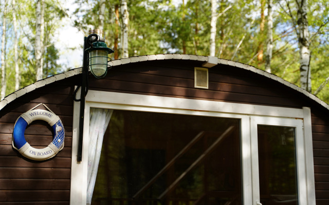 Частный дом В лесу на миниферме