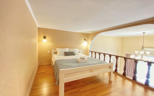 Apart-Comfort Dvuhurovnevye na Volzhskoj Naberezhnoj 49/1 Apartment