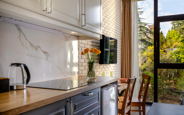 Metropol y Tropicheskogo Parka Apartments 3