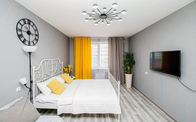 Chistaya i Uyutnaya na Burnakovskoy 77 Flat