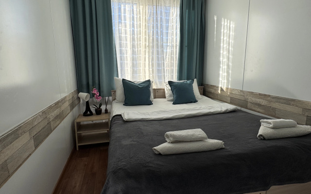 Samolet Guest House