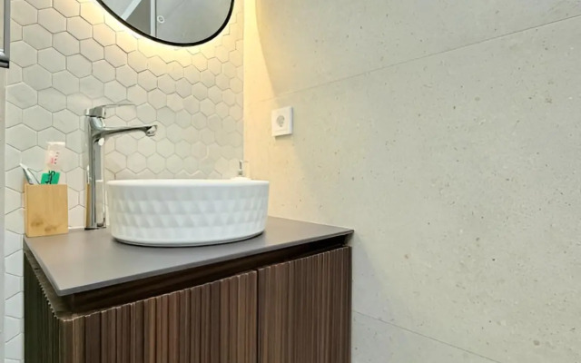 Lyuks v Samom Tsentre Goroda Flat