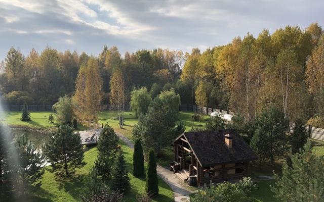 Гостевой Дом с Клёвой Рыбалкой в Своём Пруду, Около Реки