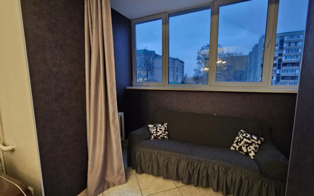 Apartamenty Avrora Rozy Lyuksemburg 49. 2 komnaty