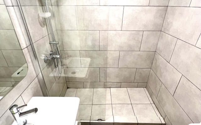 Stidiya Loft Dvikhurovnevaya Yarapartments Flat
