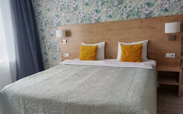 Na Zheleznodorozhnoy 15/1 Flat