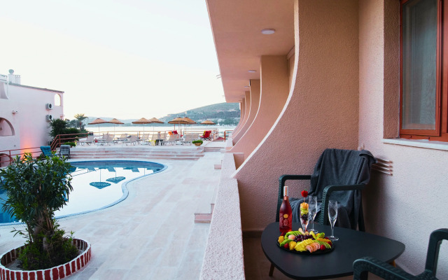 Oscar Seaside Hotel & Spa