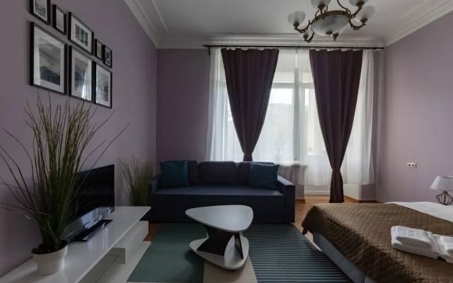 Apartments Standartnye S 3 Spalnyami I Balkonom