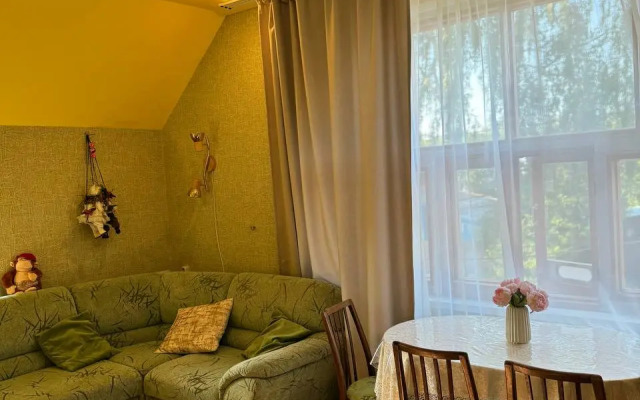 S Banej U Zvonnitsyi Monastyirya Privat House