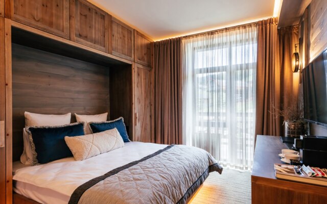 Grand Snow Resort Hotel