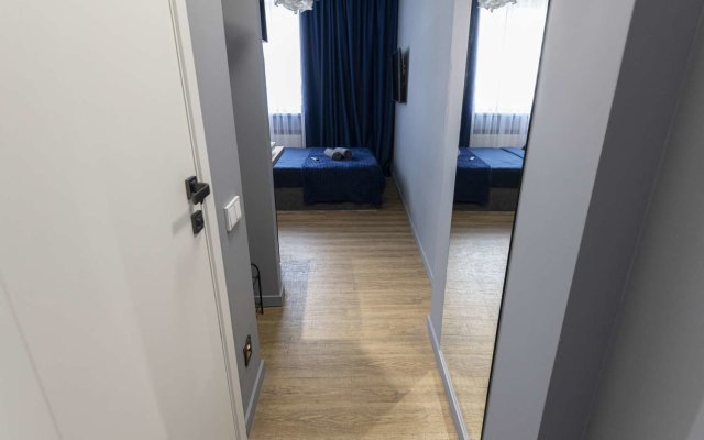 Studiya Komfort Stil V Tsentre Koroleva Apartments