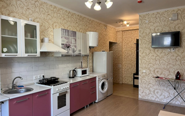 075 Dvukhkomnatnaya V Tsentre Flat