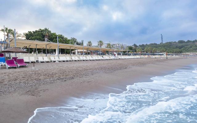 Sealife Buket Resort & Beach Hotel – All Inclusive