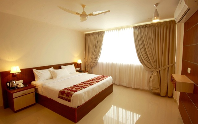 Vazhappilly Residency Hotel