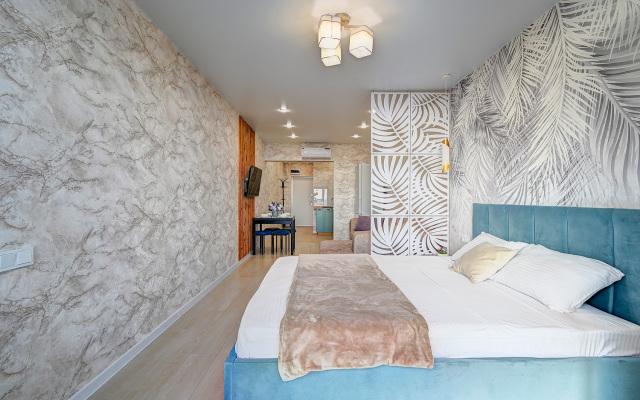 Uyutnye apartamenty Morskaya Simfonya-2 s panoramoy na more, s basseynom na territorii ZHK Apartments