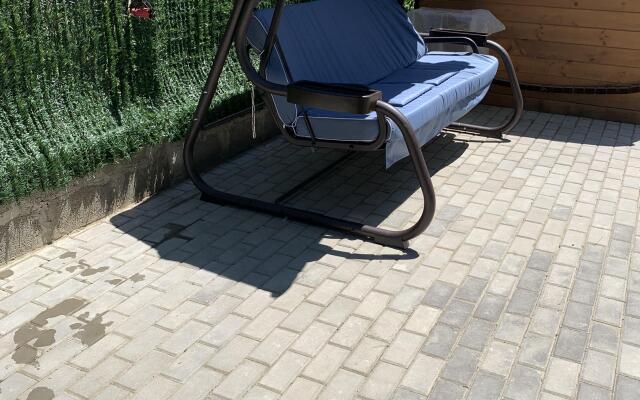 Aleksandrov Guest House