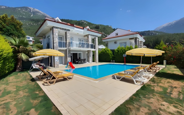 Rena Villaları - Spacious and Private Pool Villa in Oludeniz Villa