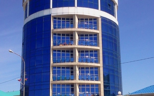Crystal Apart Hotel