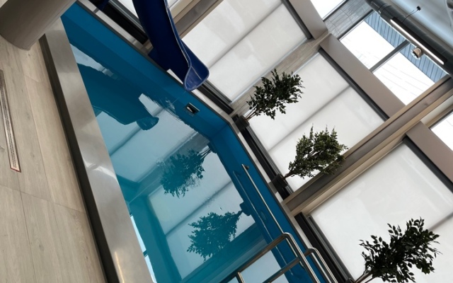 Svetly Apartment