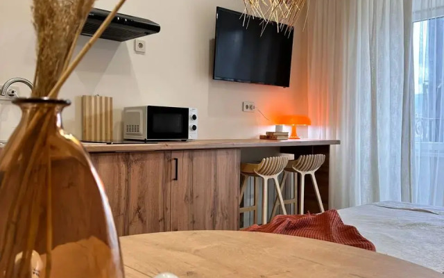 Квартира Современная Студия в Центре Махачкалы 2