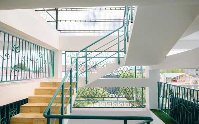 Marina Guest House
