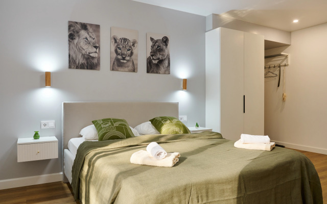 Bakhrushina 6 Apartments