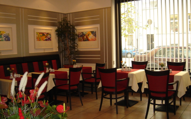 Acon Hotel