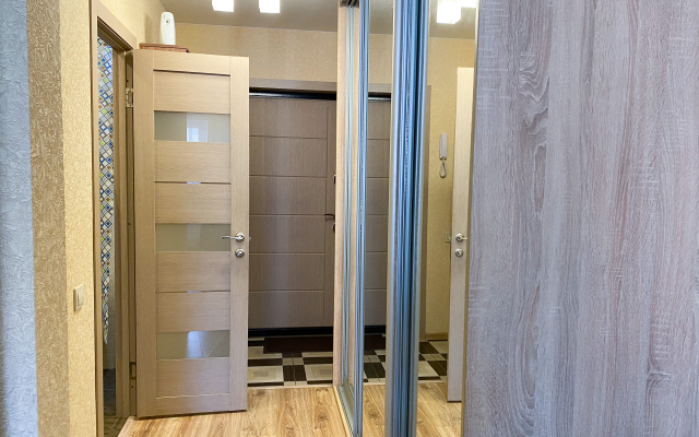 Na Ulitse Dmitriya Mihajlova 3 Apartments
