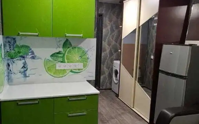 Na Admirala Kuznetsova  Flat