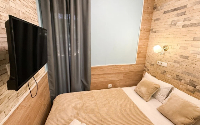 U Metro Varshavskaya Sk11 Apartments