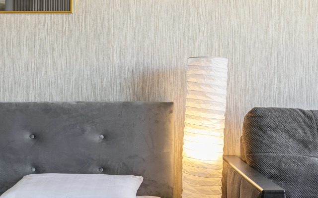 Uyutnaya Studiya S Panoramnym Ostekleniem Apartments