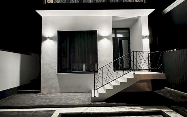 399 V Tsentre Goroda Guest House