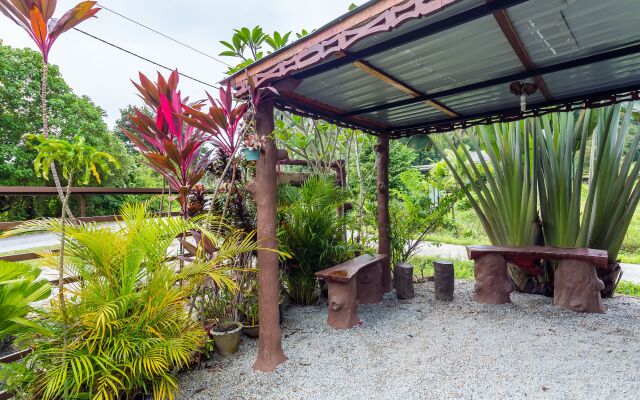 ZEN Rooms Mukim Kedawang Hotel