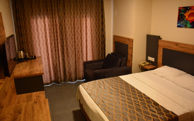 Club Efes Otel