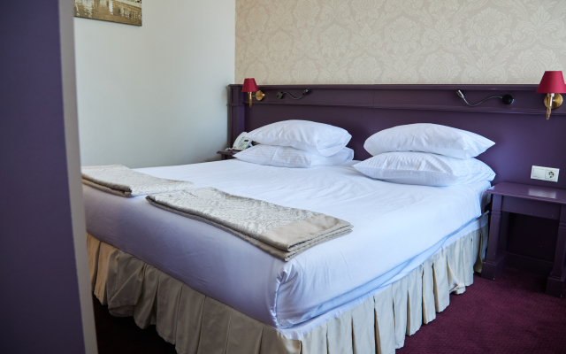 The Bridge Hotel