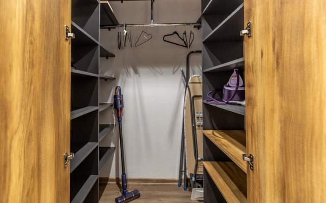 Stilnaya do 9 chelovek v Sovremennom Zhk Flat