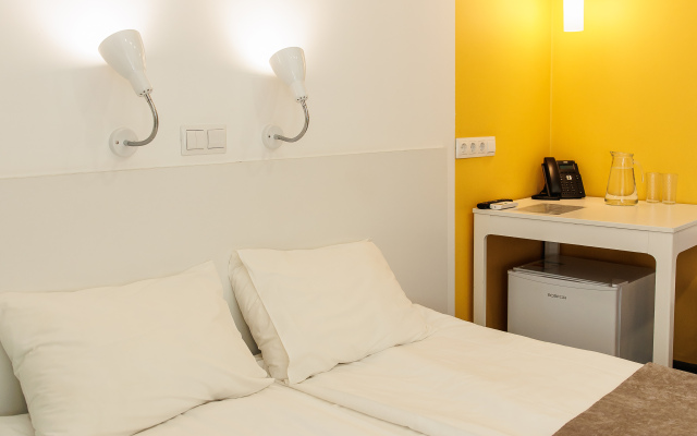 Artbox Hotel