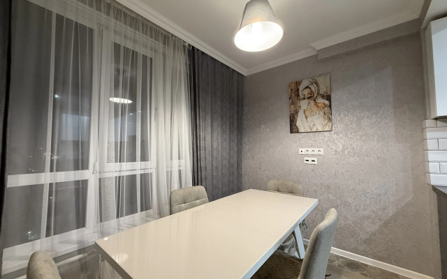 Апартаменты Шикарная двушка с прекрасным видом на горы